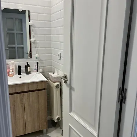 Issie Quarto em Acomodações Particulares *